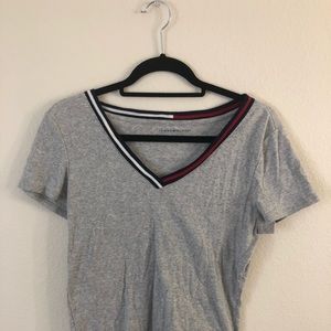 tommy hilfiger tee